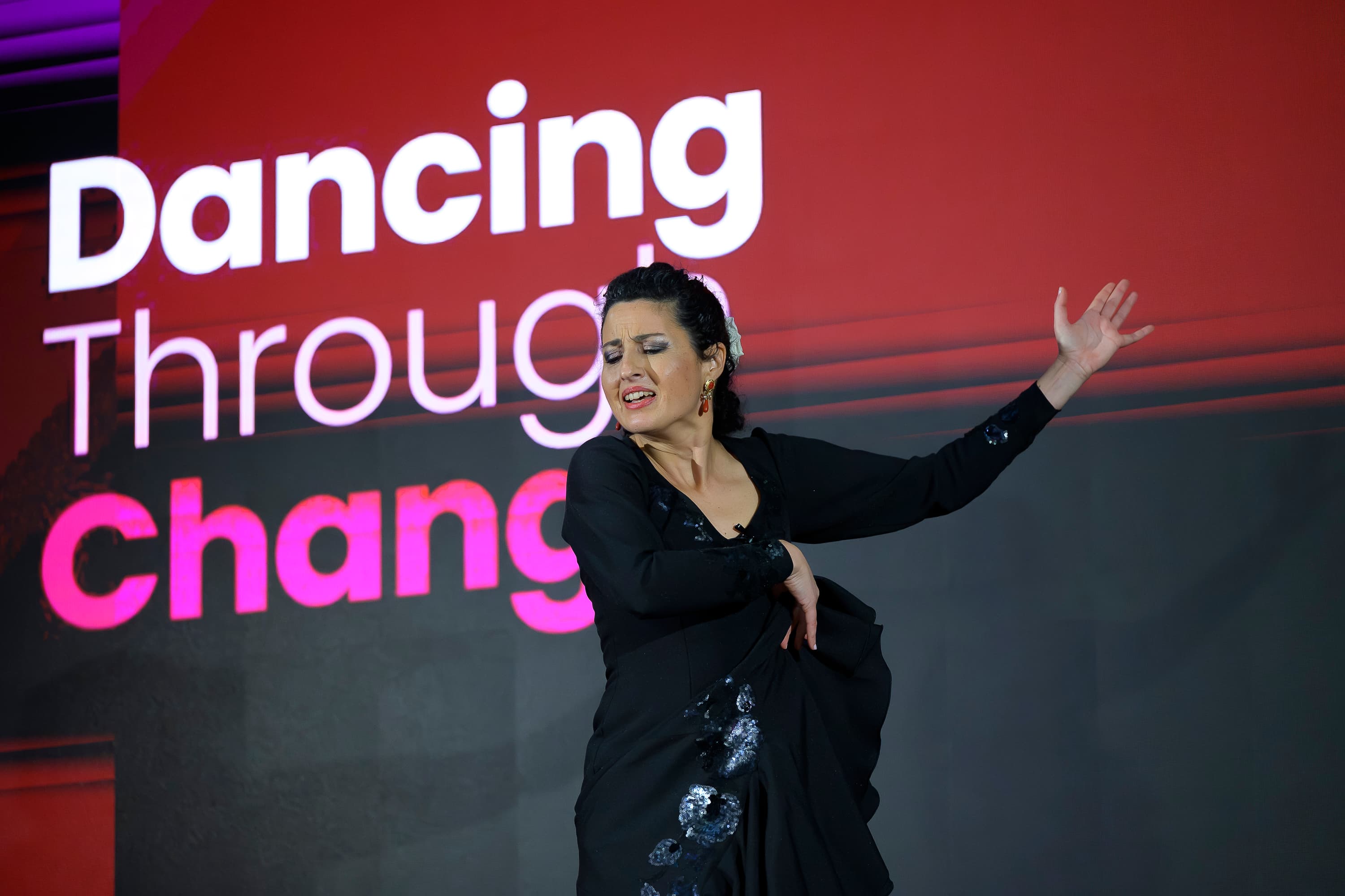 Ana Lucia Jardim — Change Artist